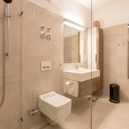 Westendpalais App 11