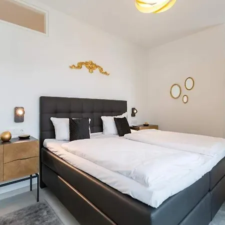 Westendpalais App 11